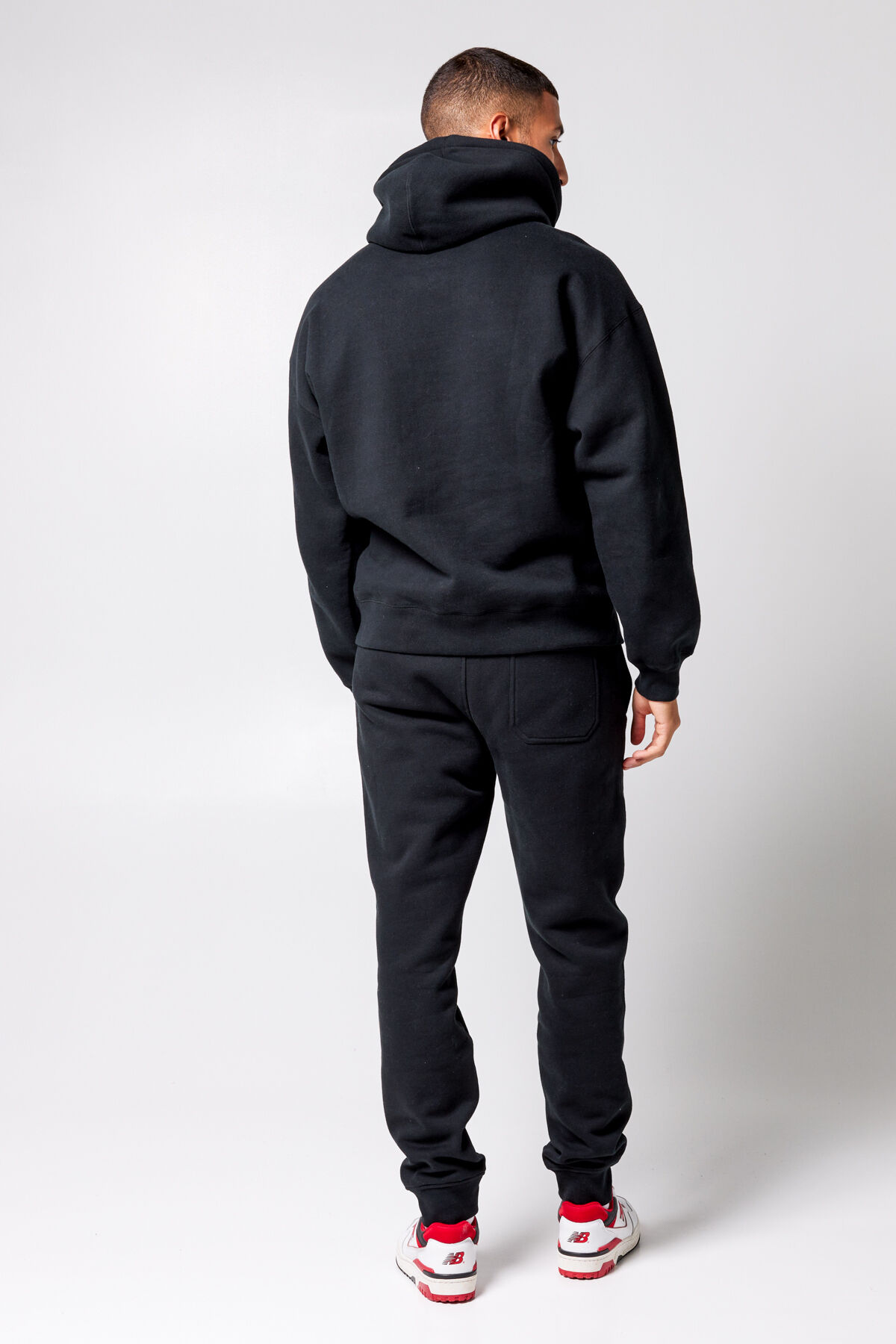 Jogging pants Crow image number 2