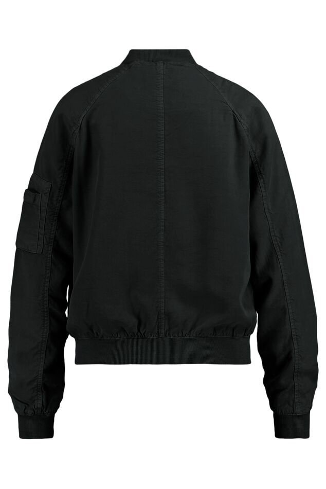 Blazer Hester image number 1