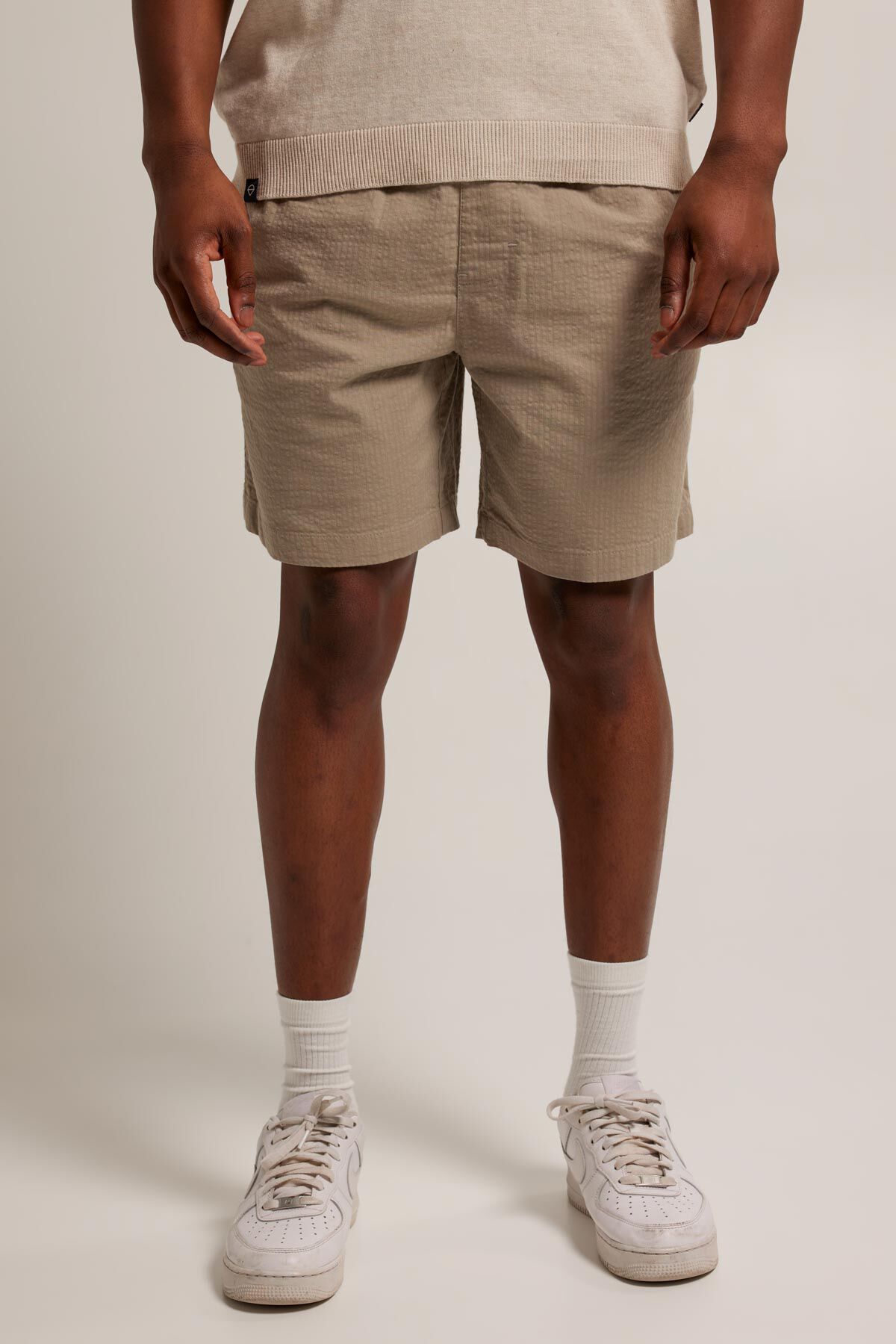 Short Newton image number 0