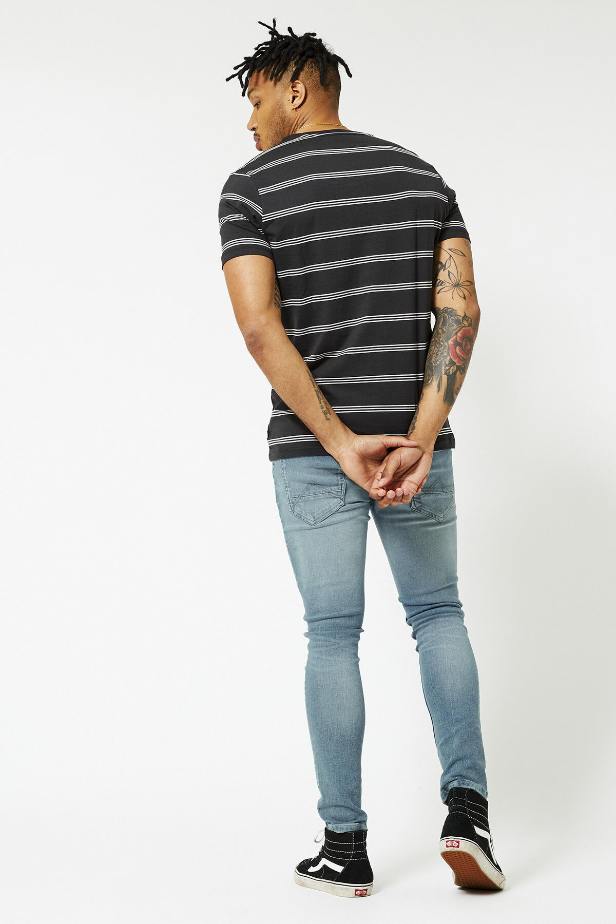 Elrow image number 2