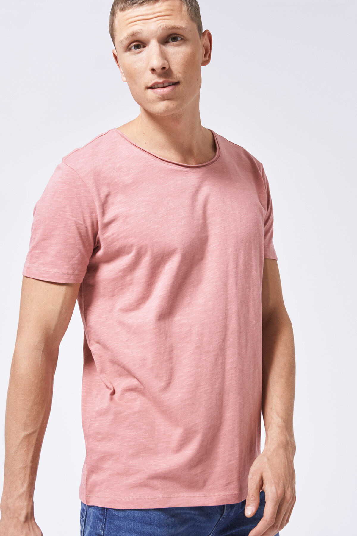 T-shirt Took image number 1