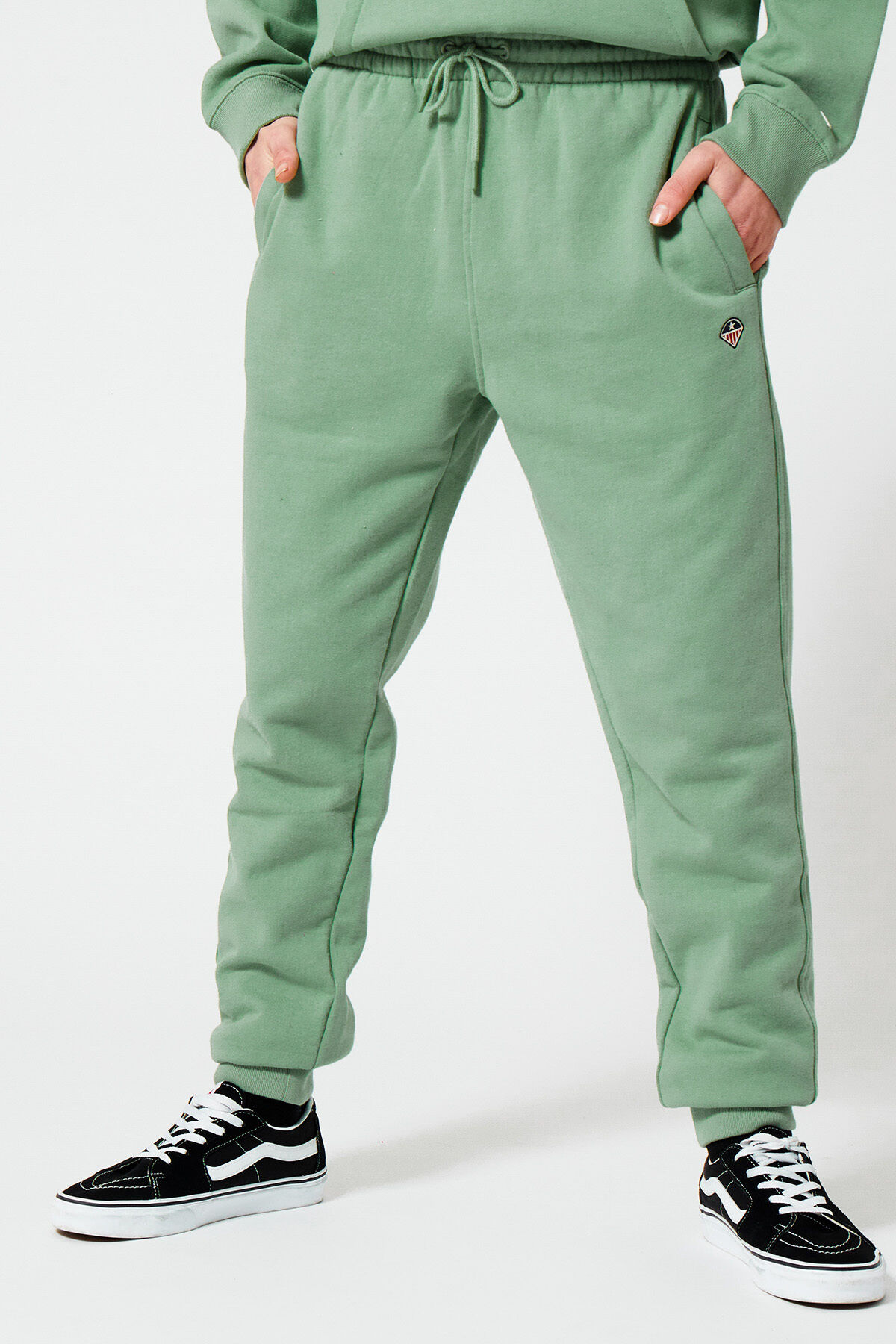 Carson image number 1