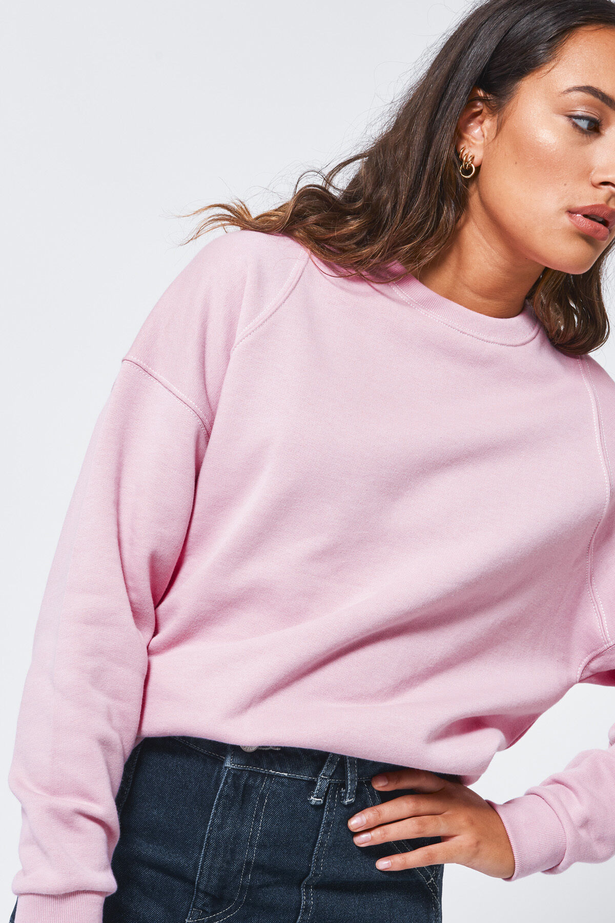 Sweater Sill image number 0