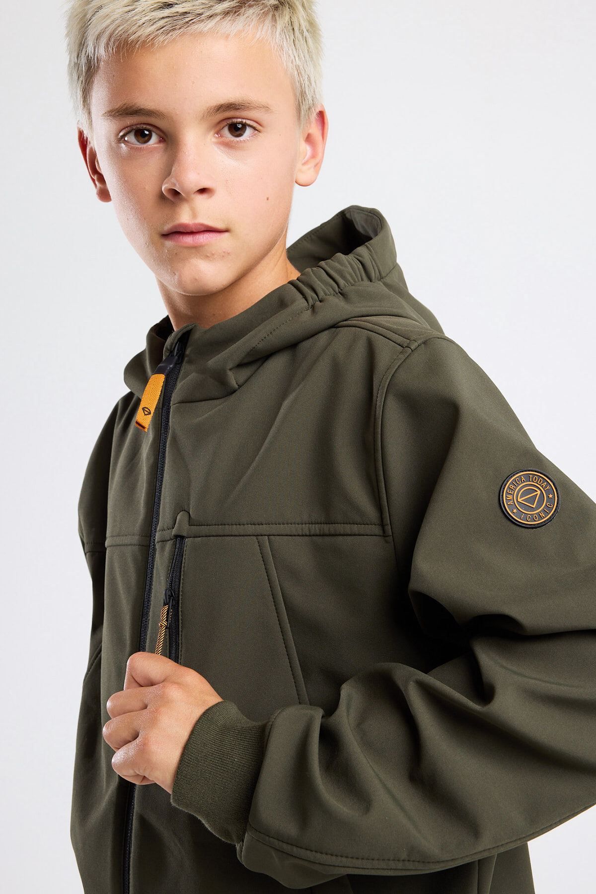 Jason JR image number 3