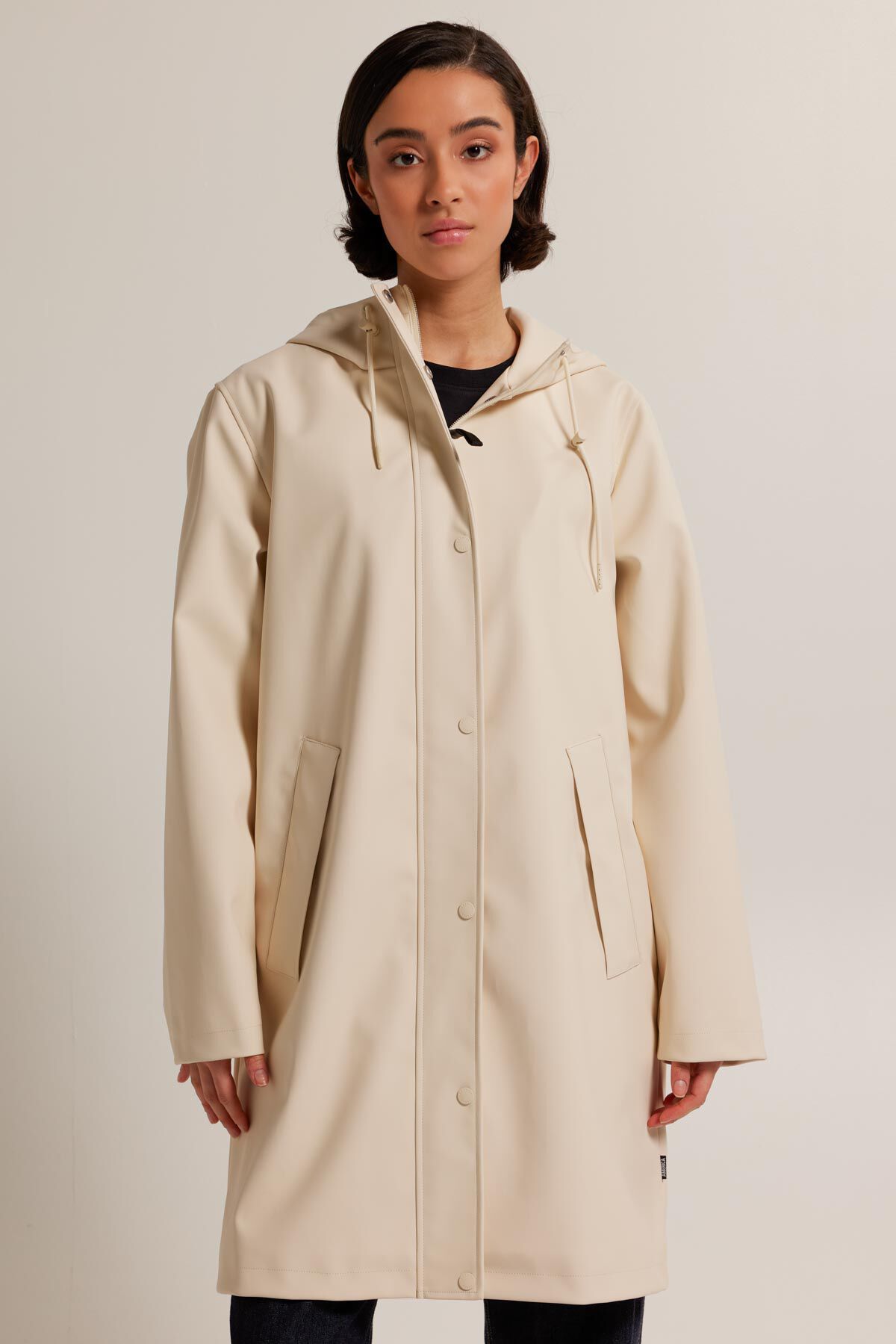 Imperm&eacute;able Janah image number 1