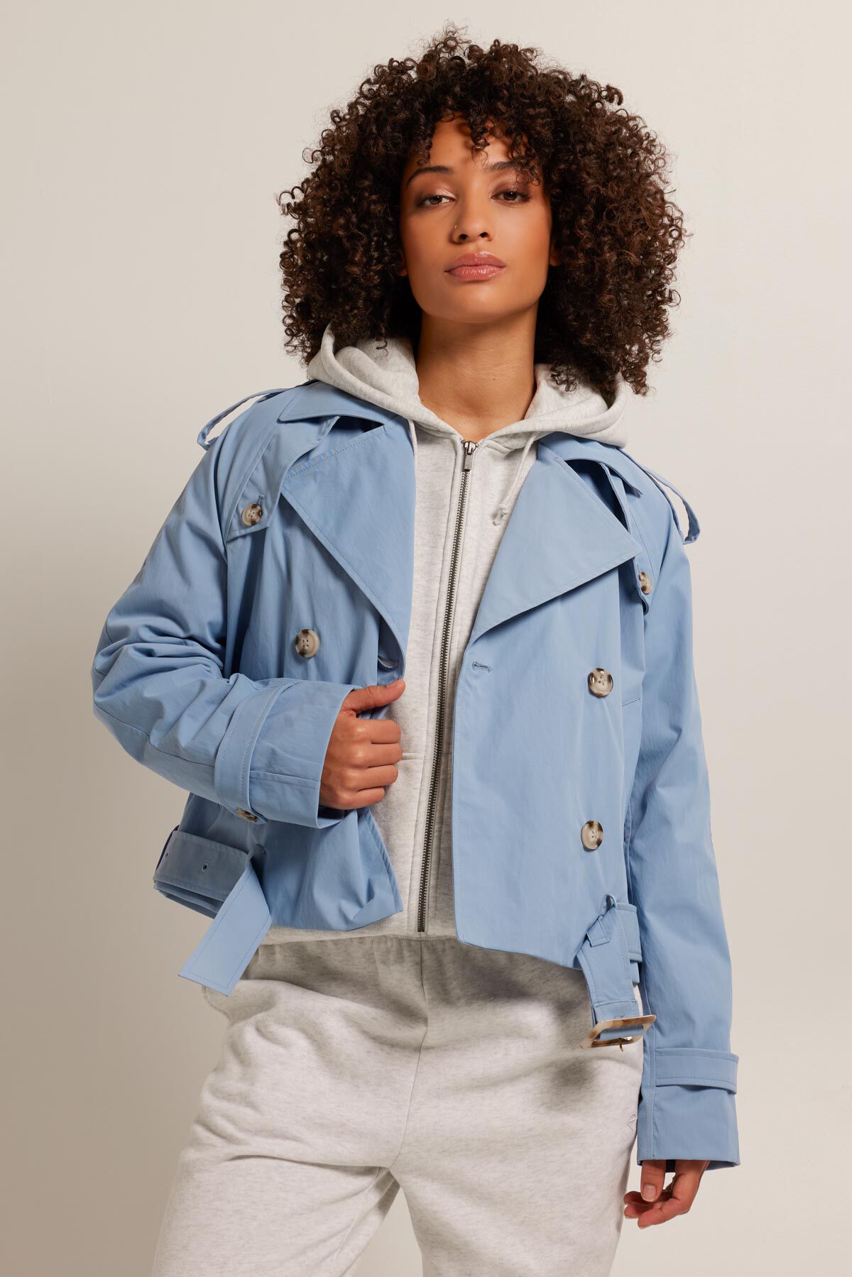 Trench-coat Jimmy image number 1