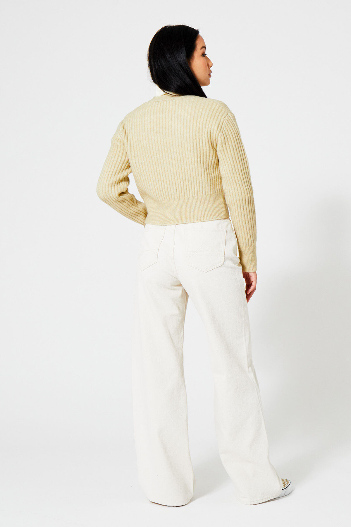 Vest Karmen image number 2