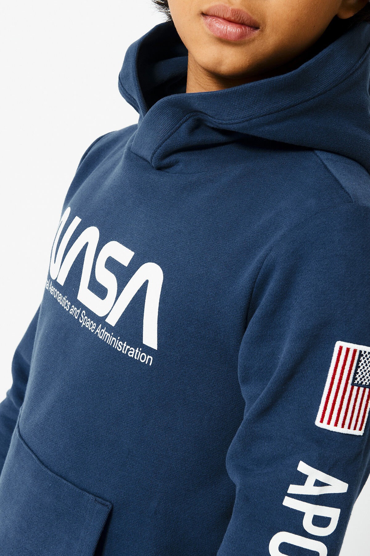 Hoodie Semuel Jr image number 3