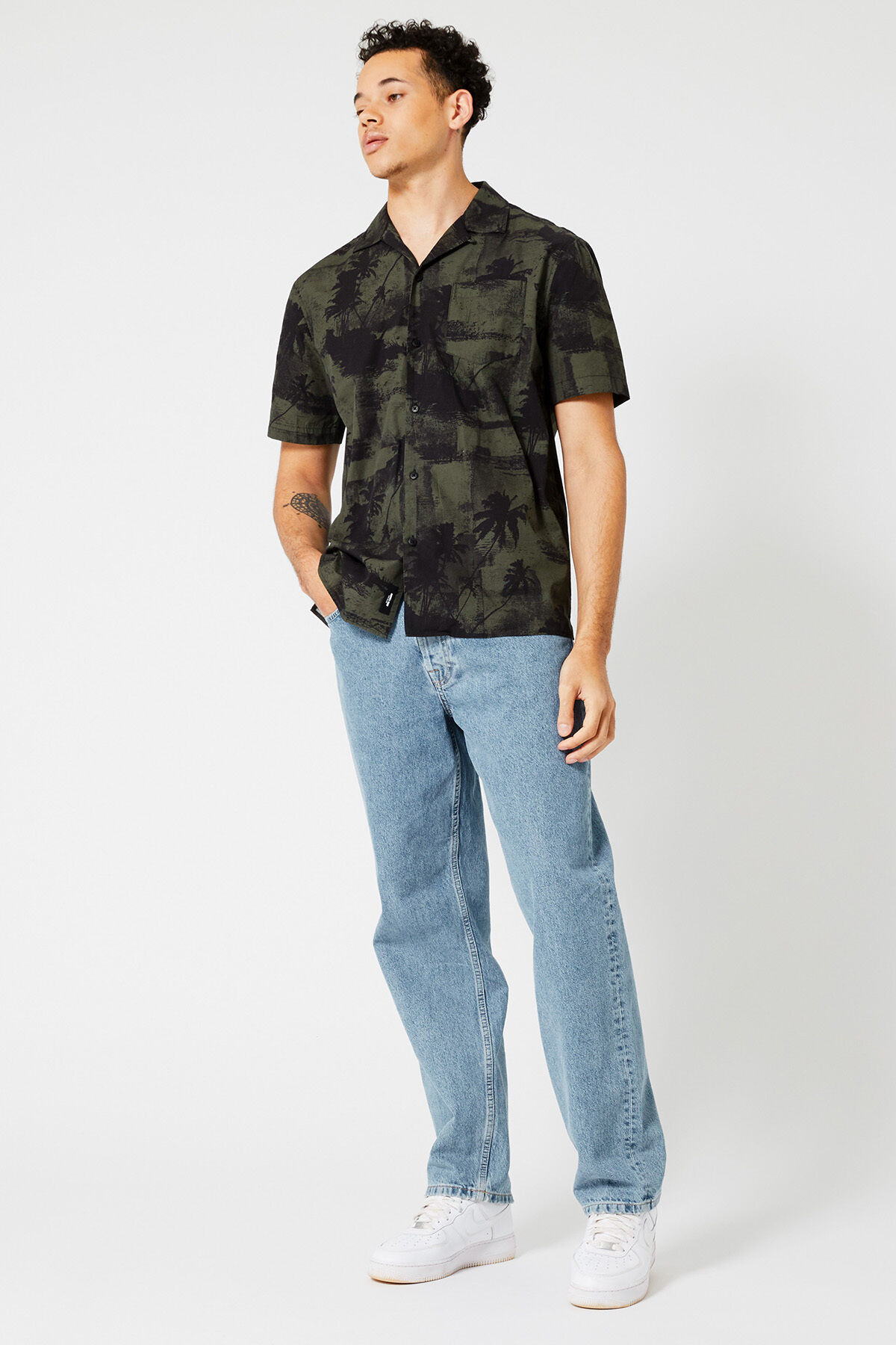 Shirt Ike image number 1