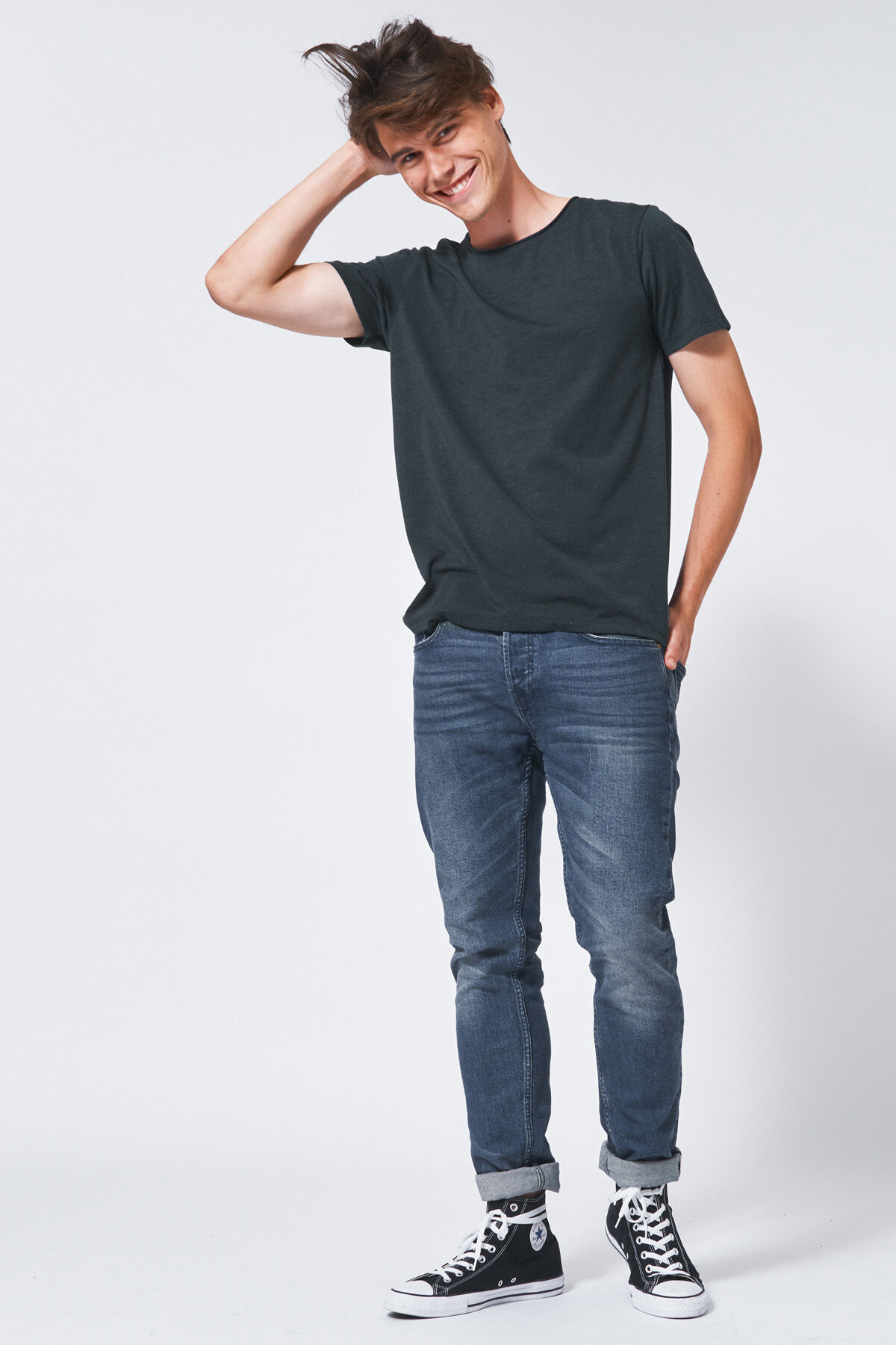 T-shirt Took image number 0