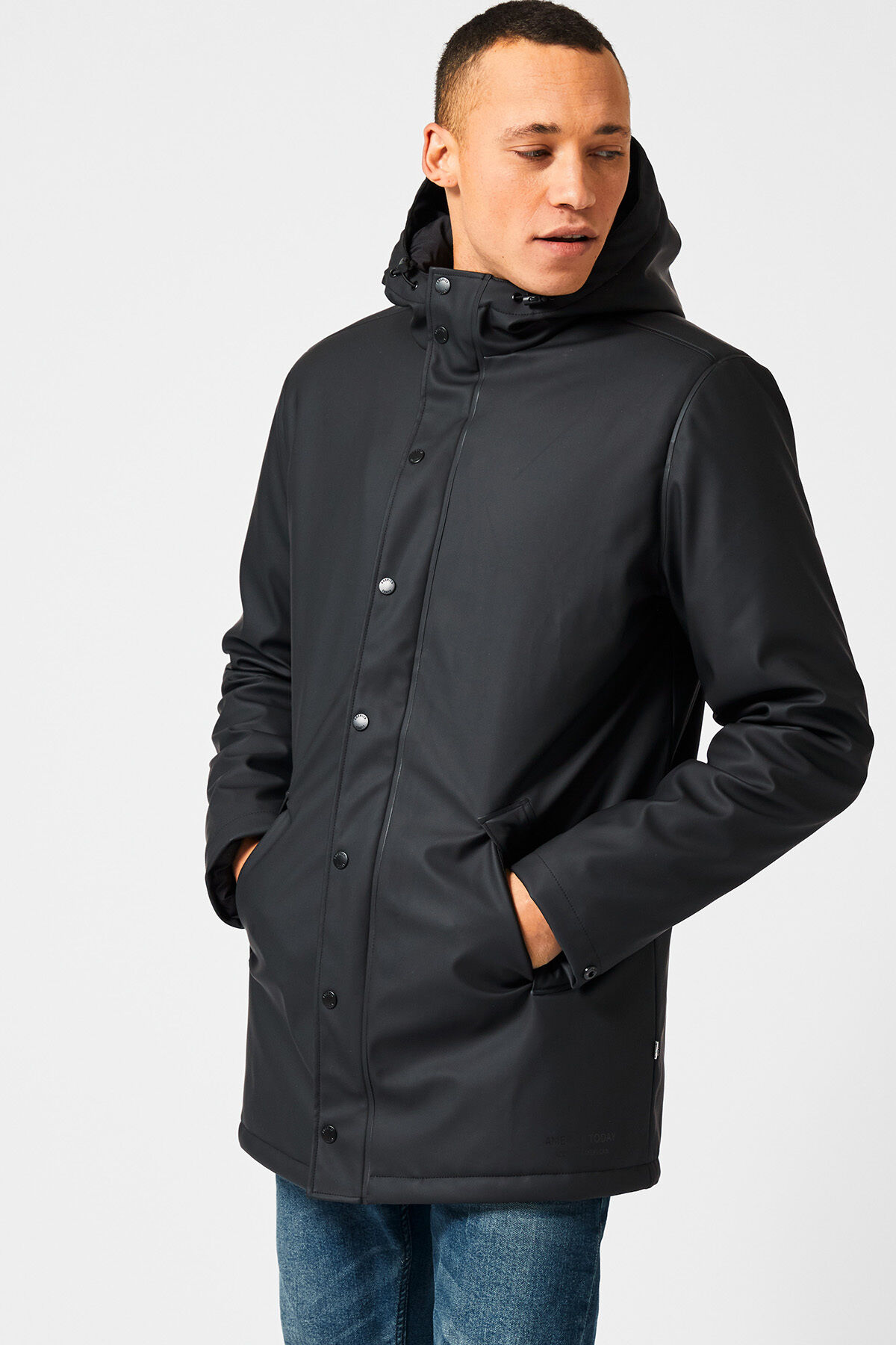 Imperm&eacute;able Jace padded image number 1