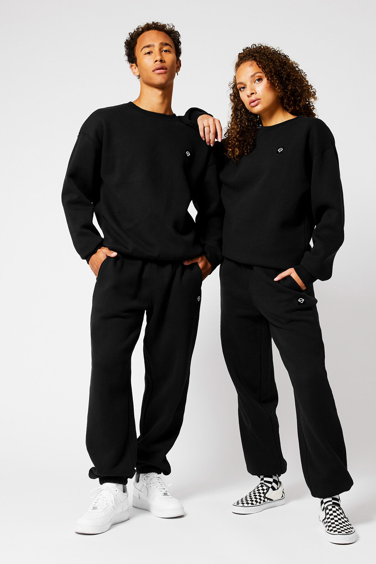 Crest image number 0