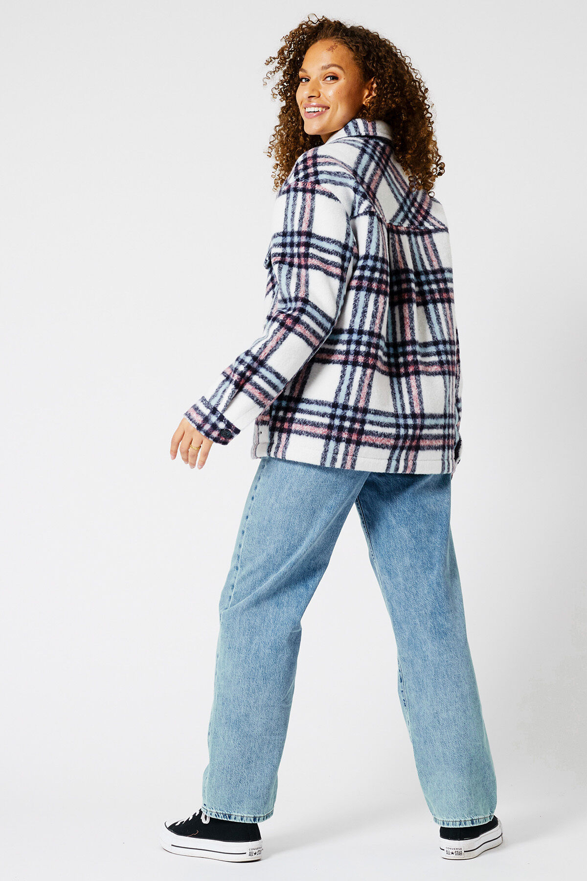 Jas Jenn image number 2