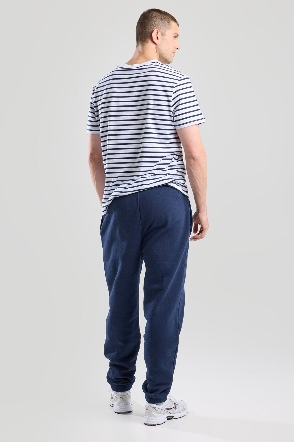 Sweatpants Carter image number 2