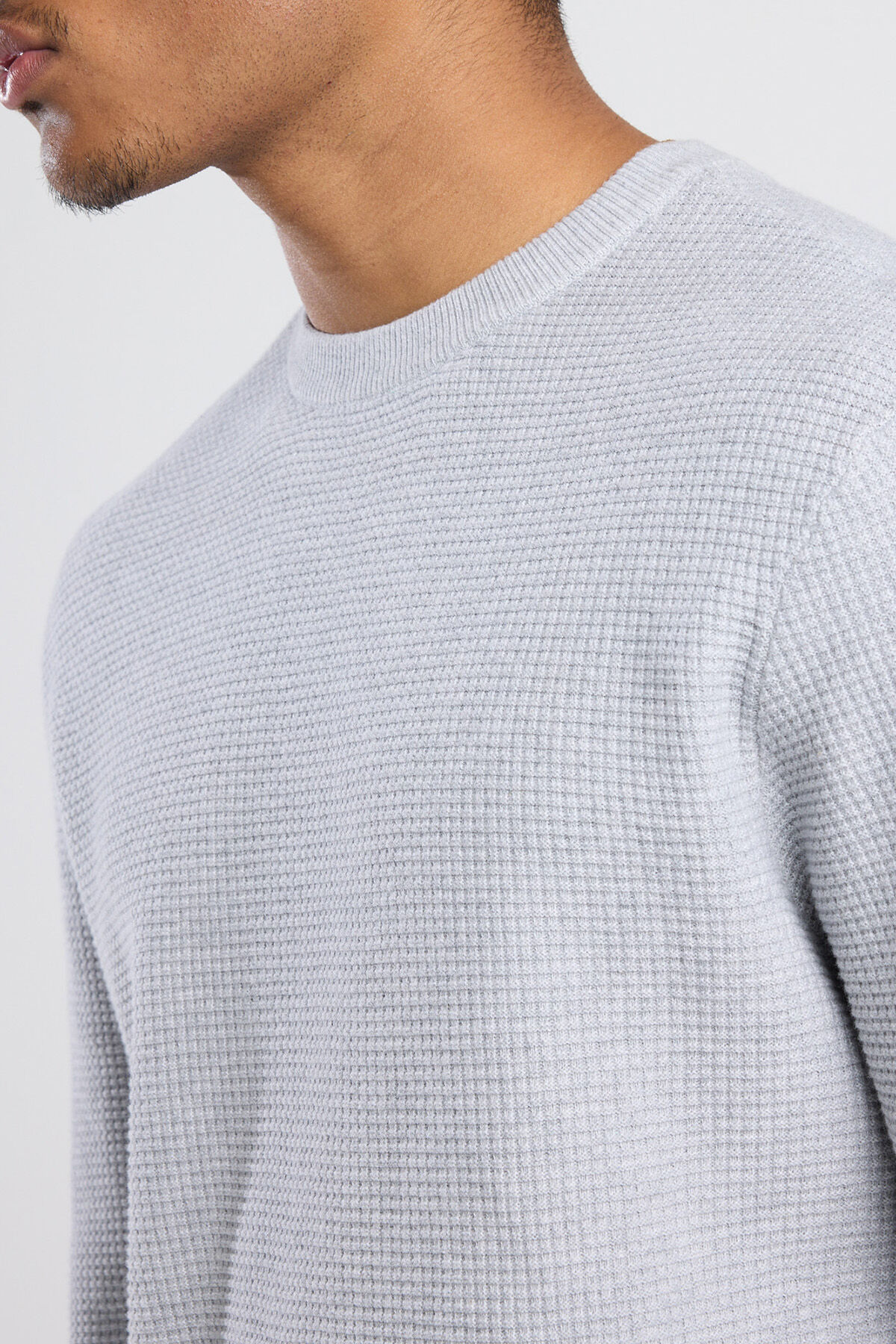 Trui Kain image number 3