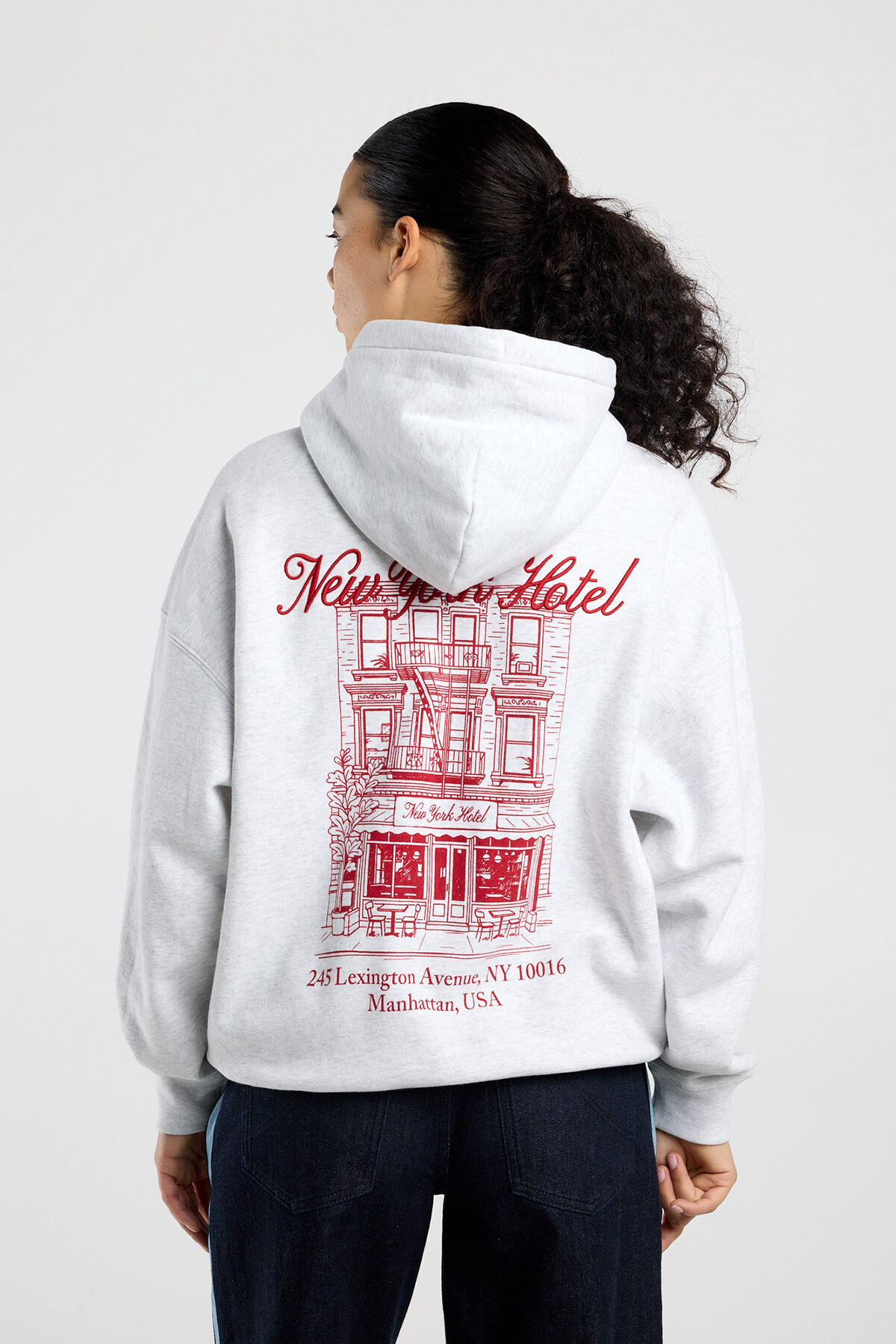 Sandy hood image number 3