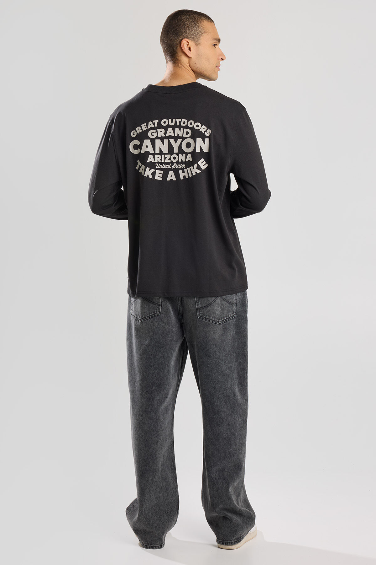 Long sleeve Louis image number 2