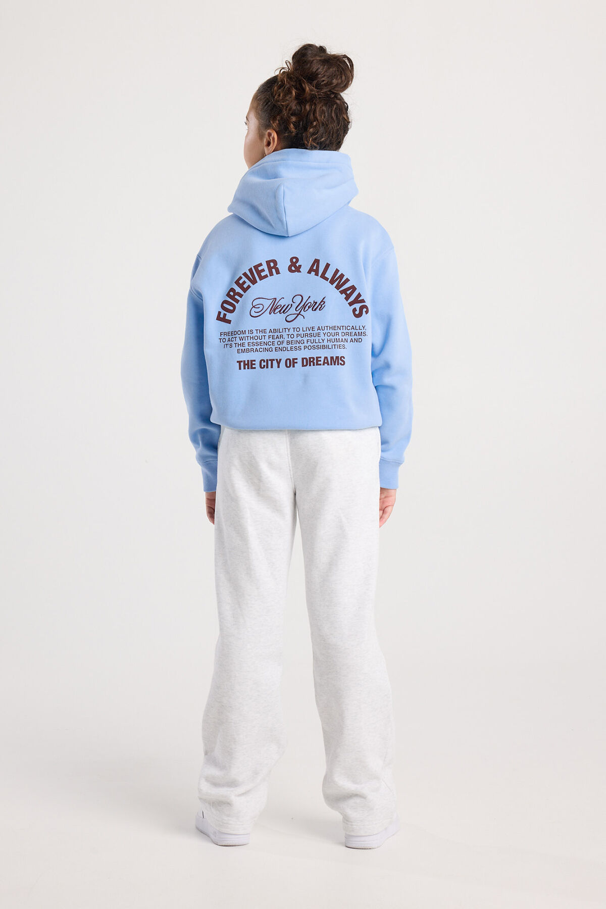 Sadie hood JR image number 2