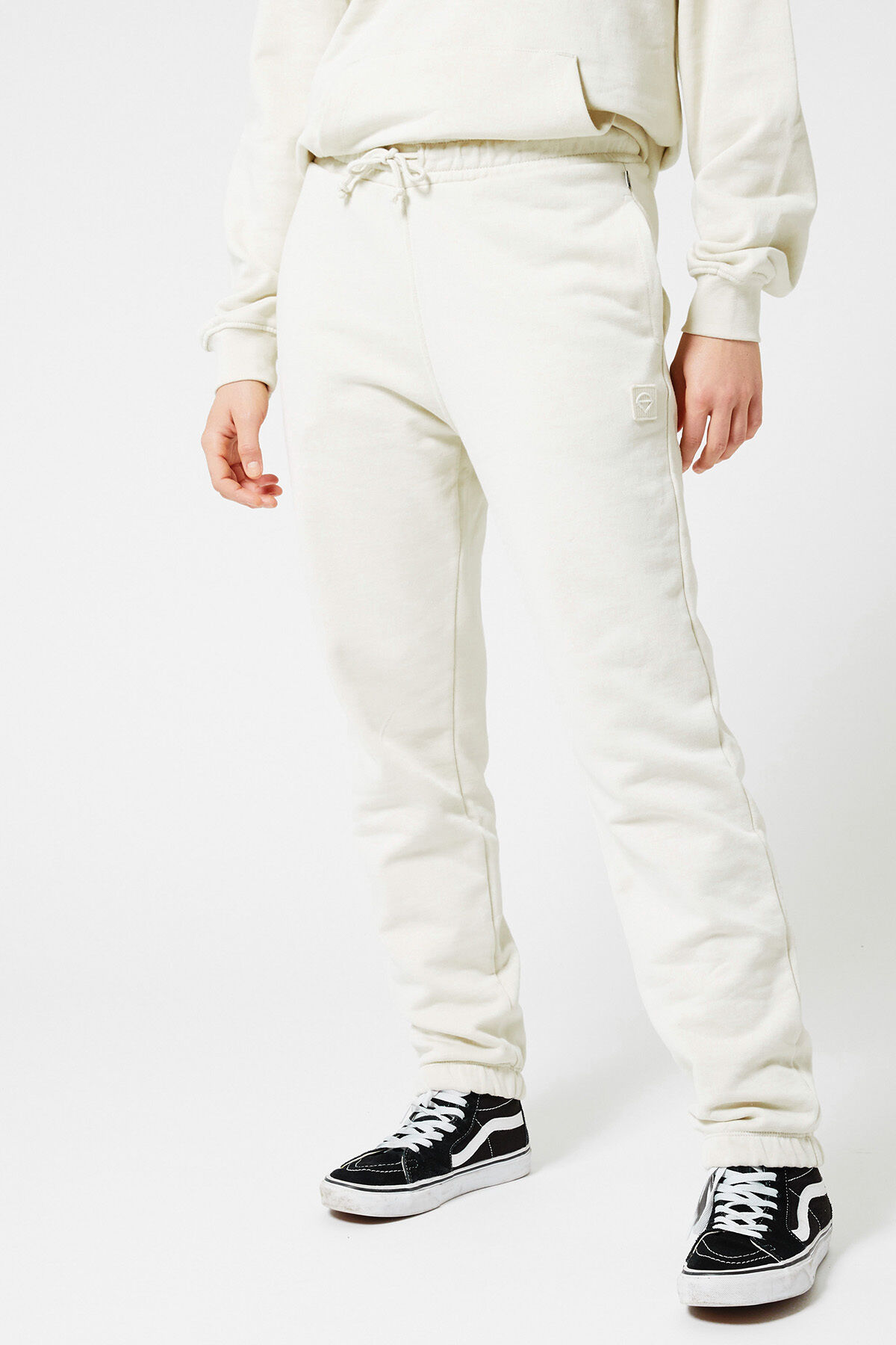 Crest image number 1