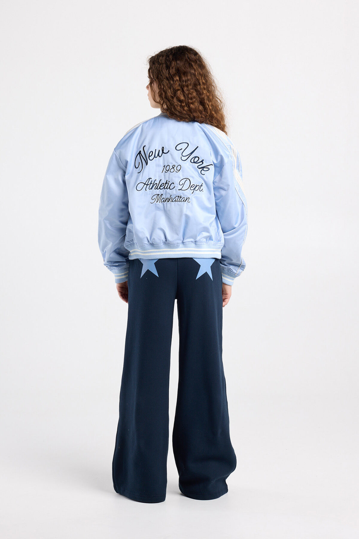 Caressa JR image number 2