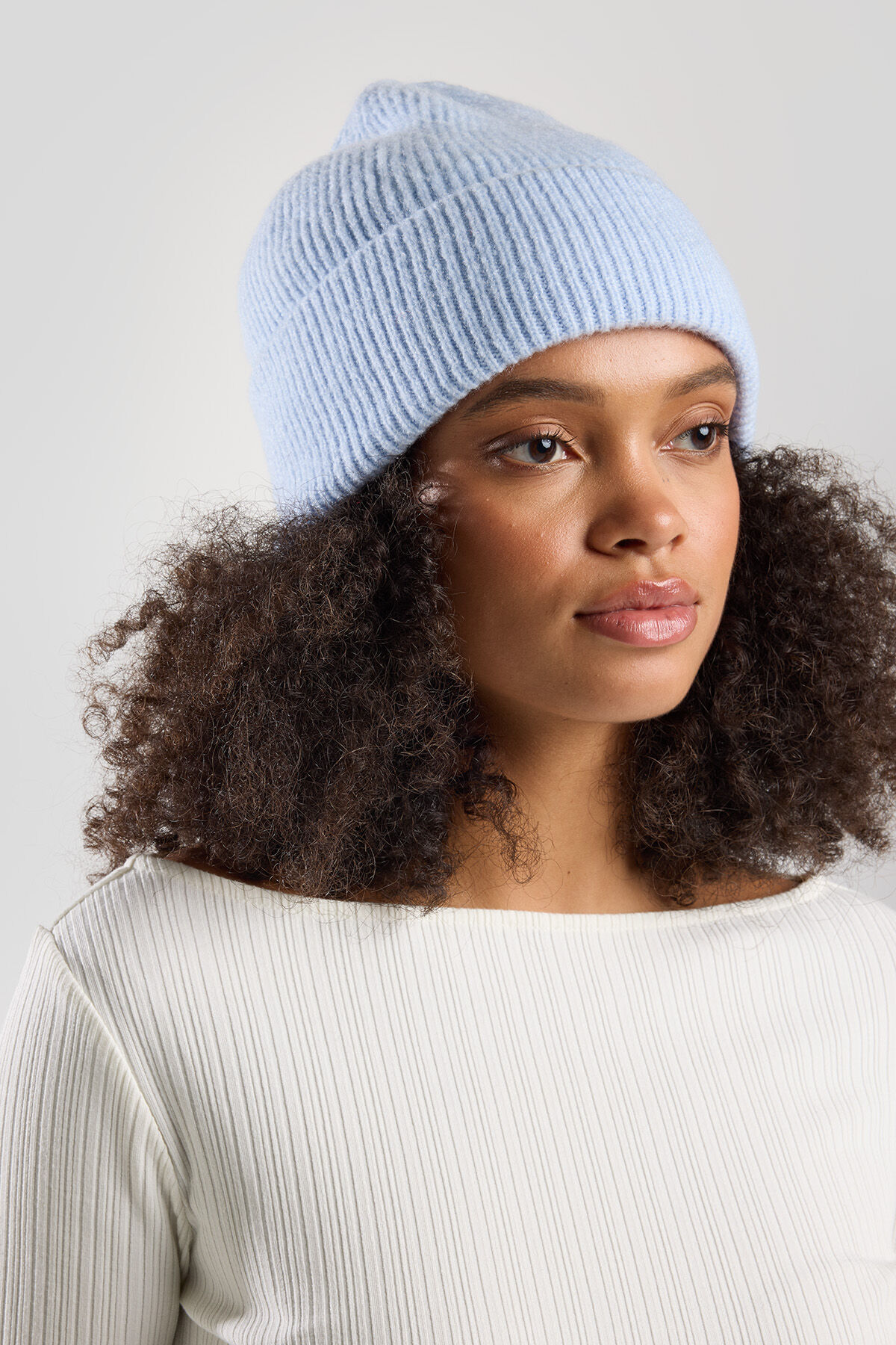 Mutze Aisha image number 0