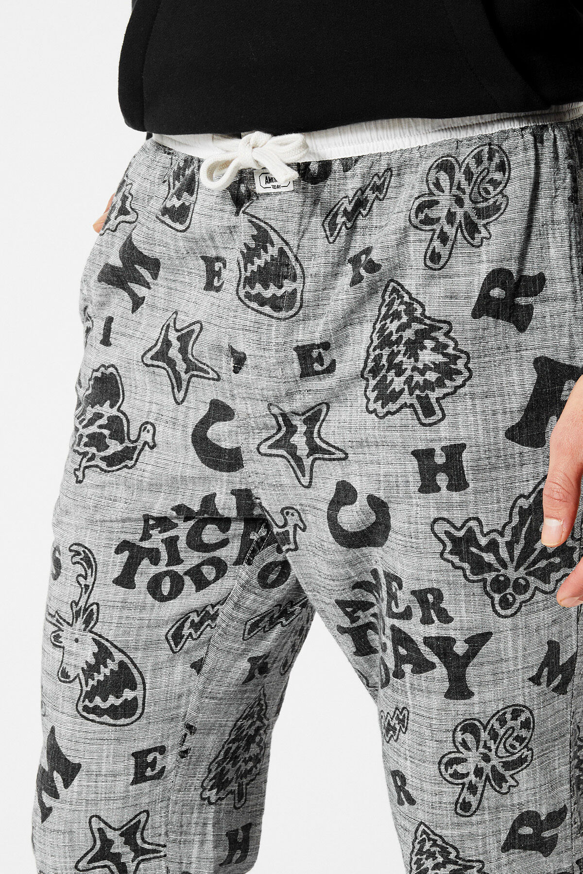 Loungepants Lake X image number 3