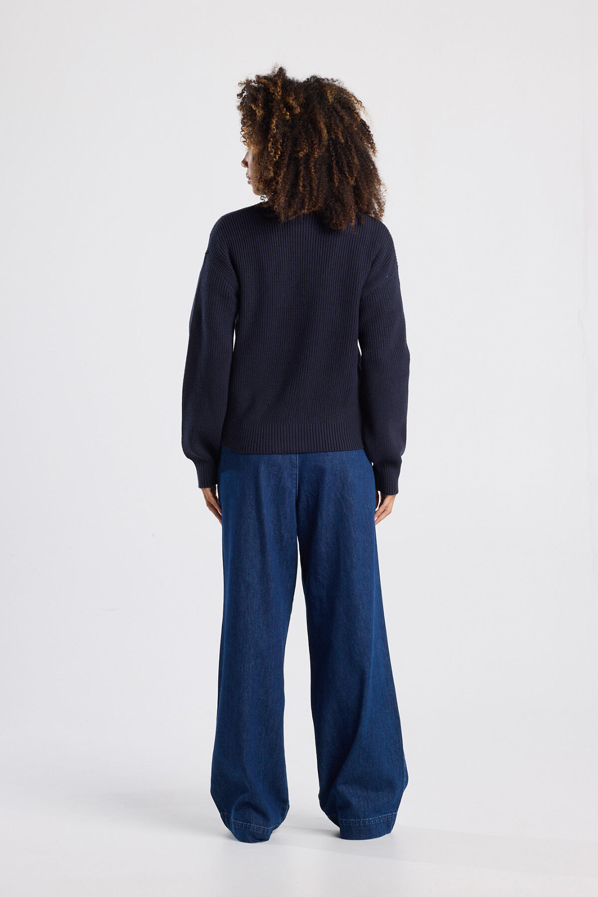 Karmen image number 2