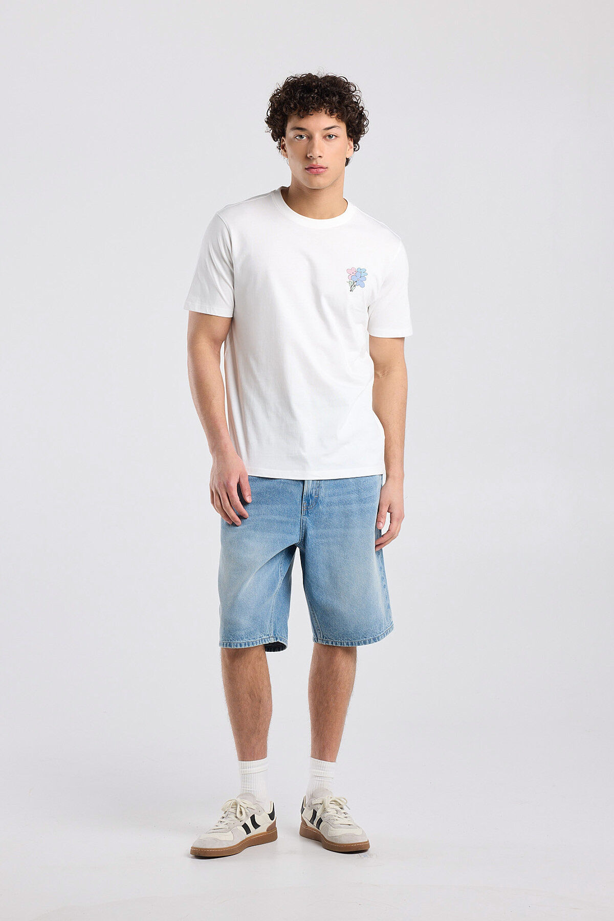 Edson image number 1