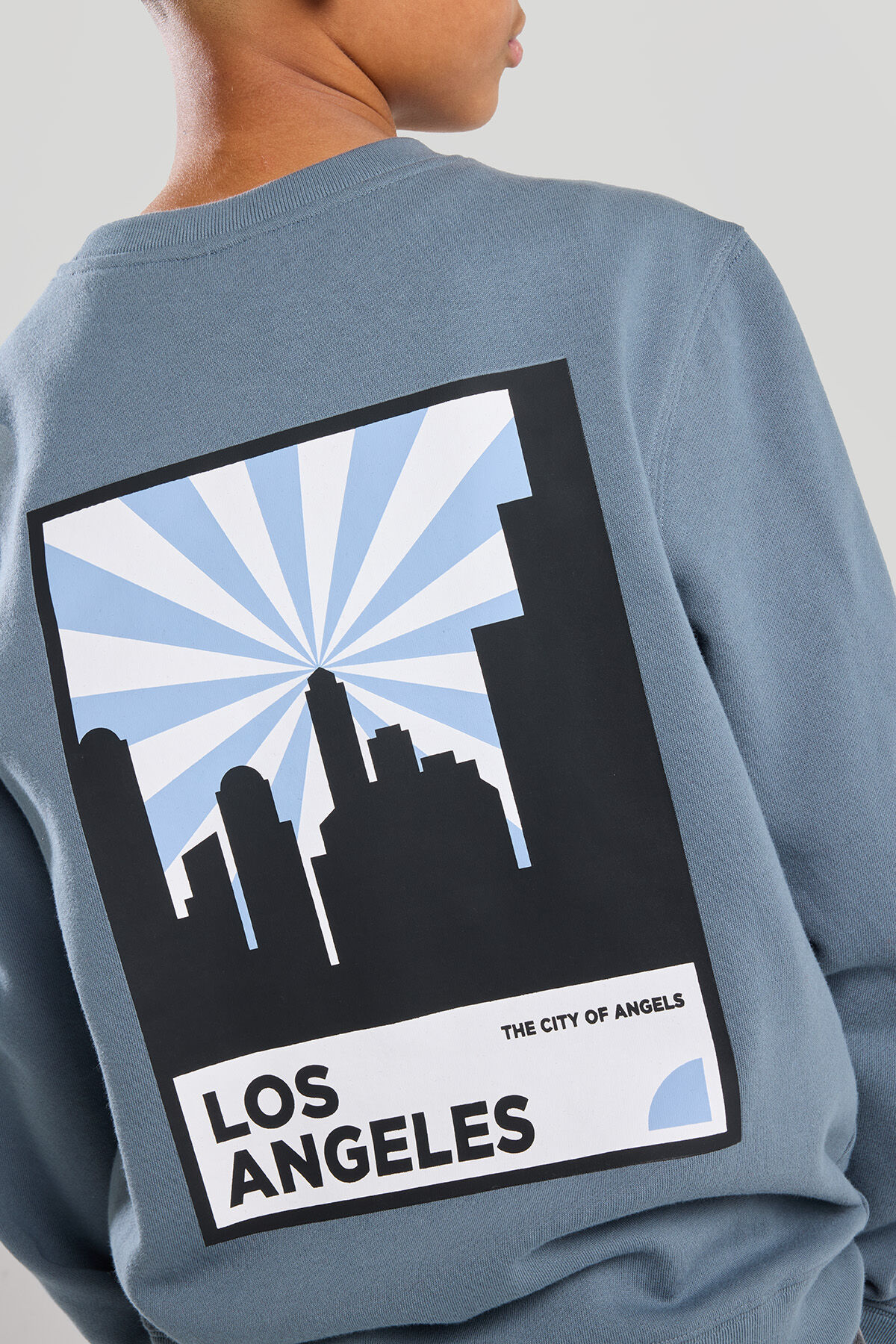 Hood Spike Crew Jr image number 3