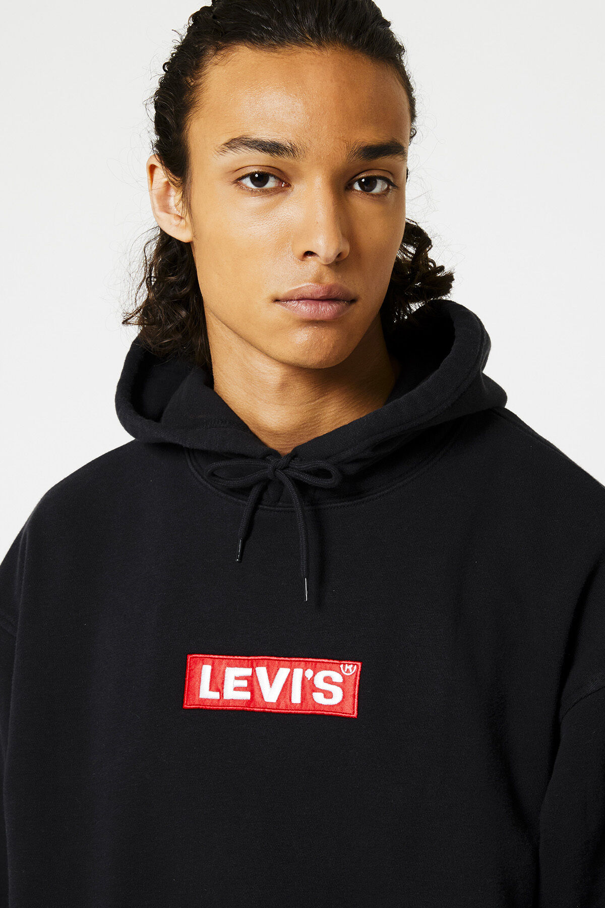 Black online levis hoodie