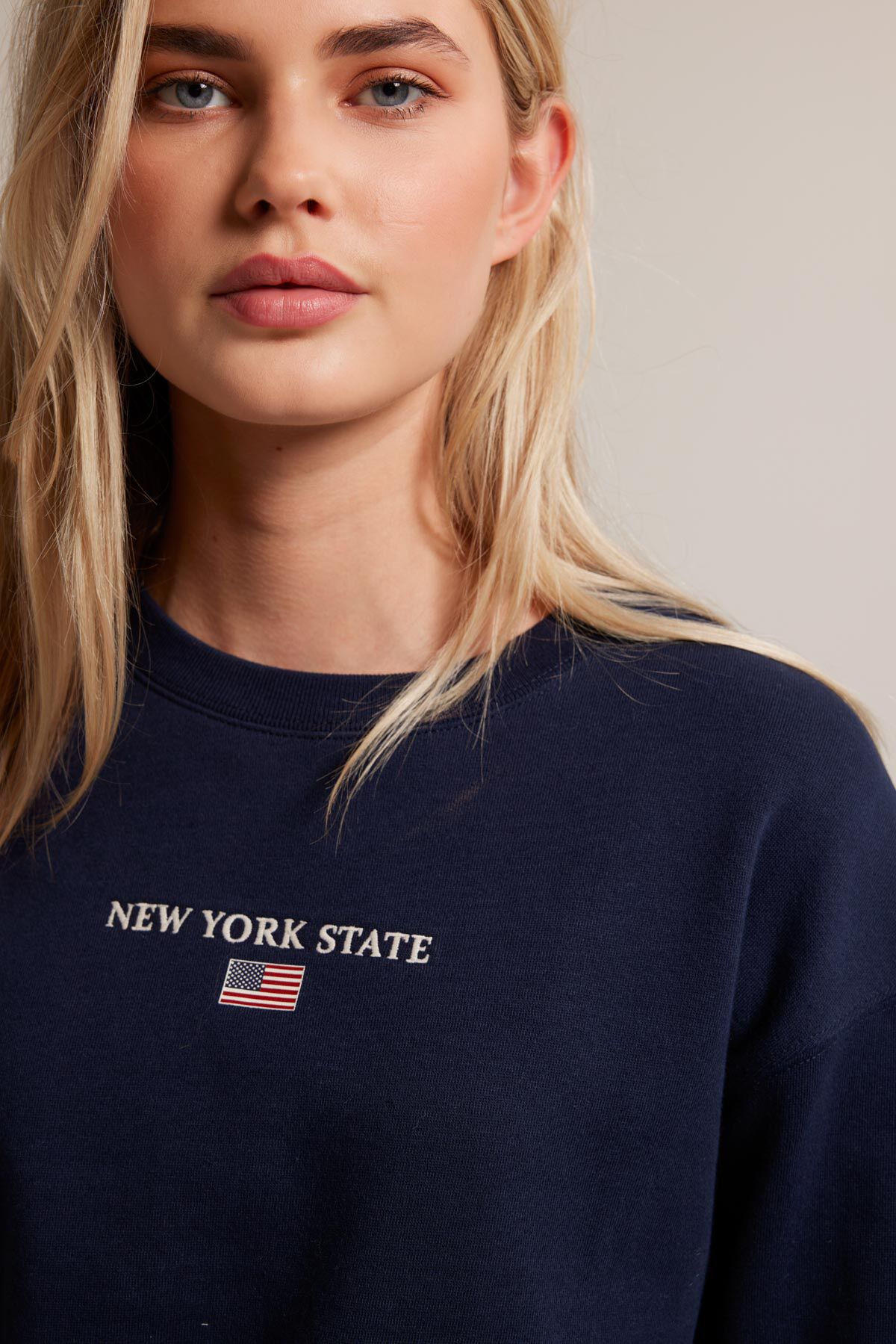 Sweat Suzana image number 3