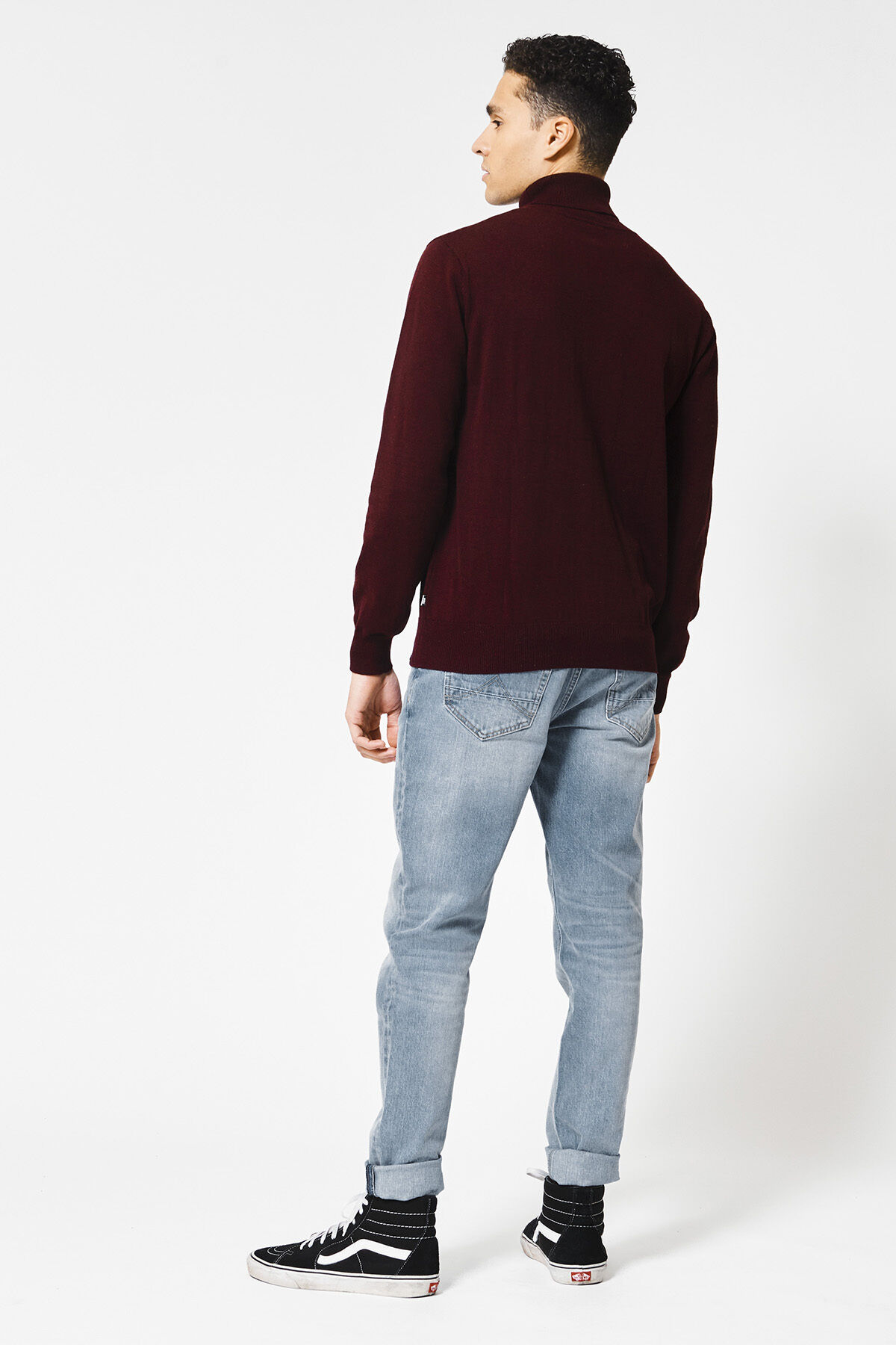 Coltrui Knox image number 2