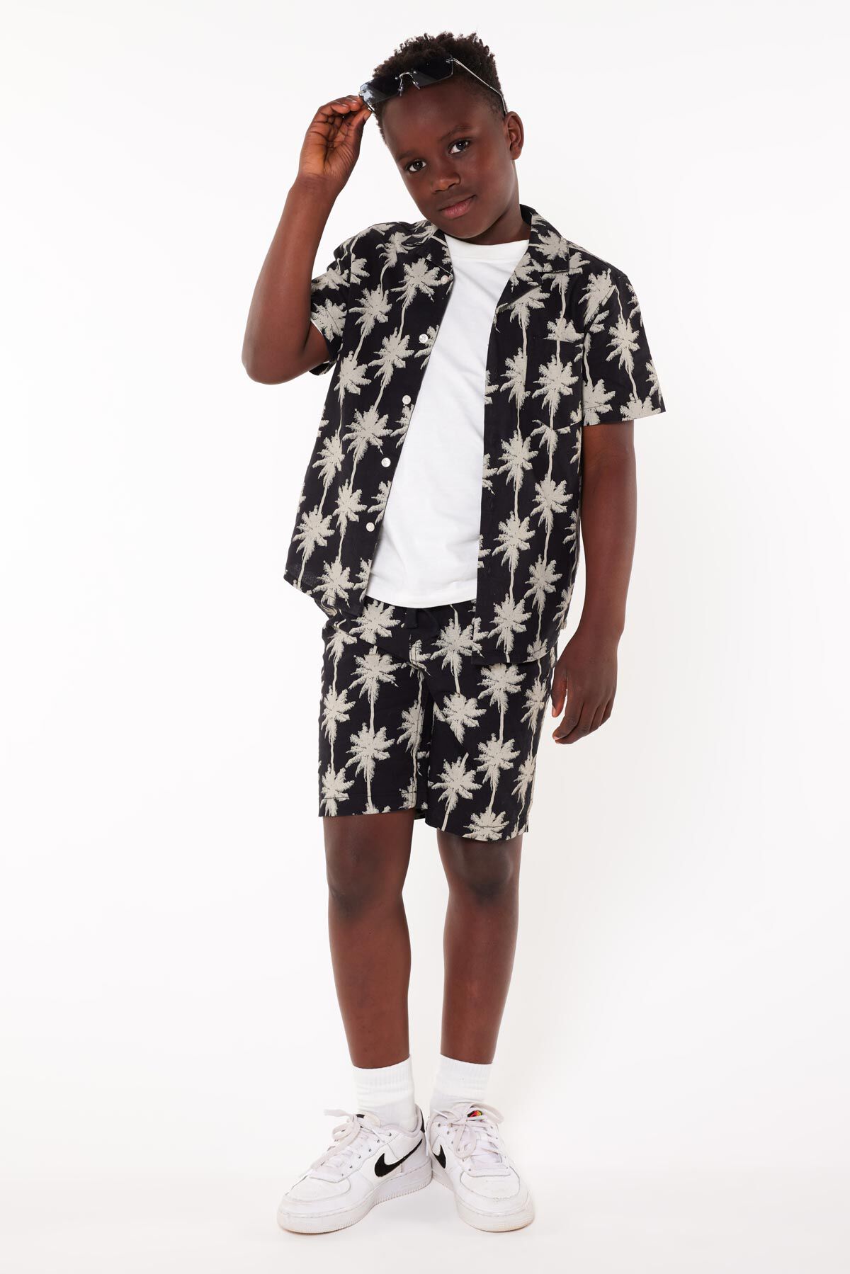 Short Nino JR image number 1