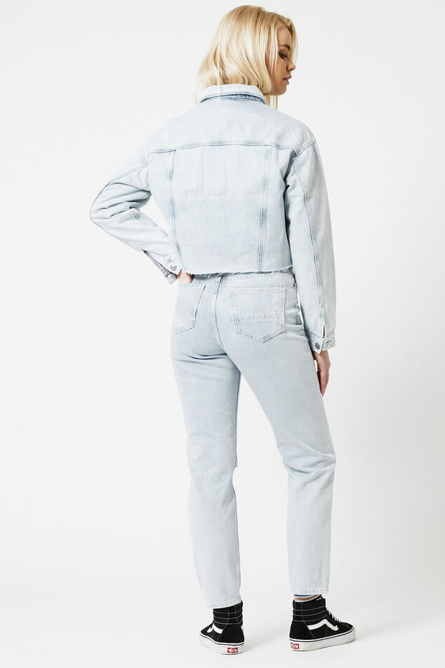 Calvin Klein Jeans Women's Boxy Denim Jacket | A Calvin Klein Jeans Women's Boxy Denim Jacket | A