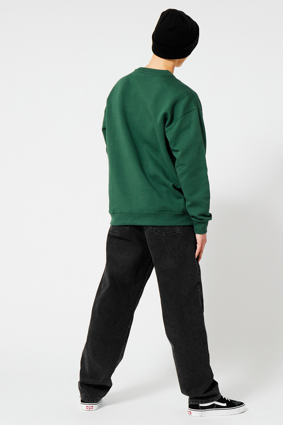 Sweater Sid crew image number 2