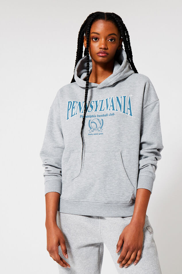 Hoodie Saga image number 1