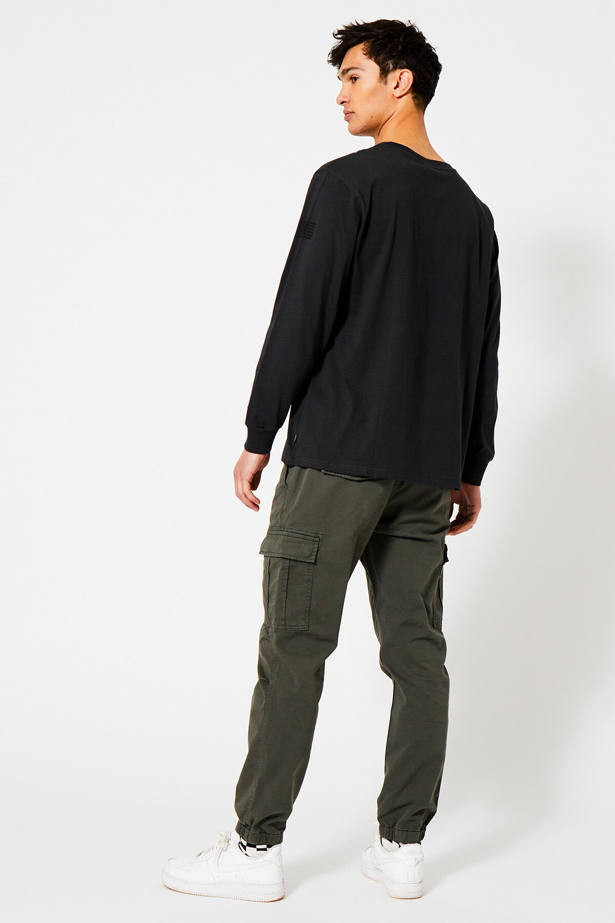 Hose Pharrell image number 2