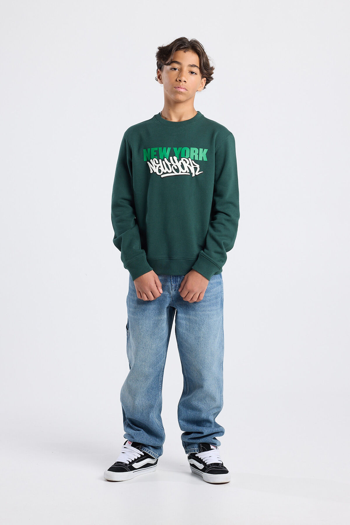 Stephan Crew JR image number 1