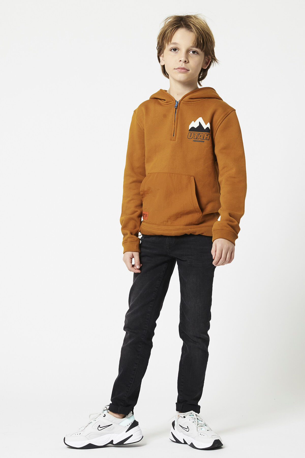 Sweat a capuche Striker Jr image number 1