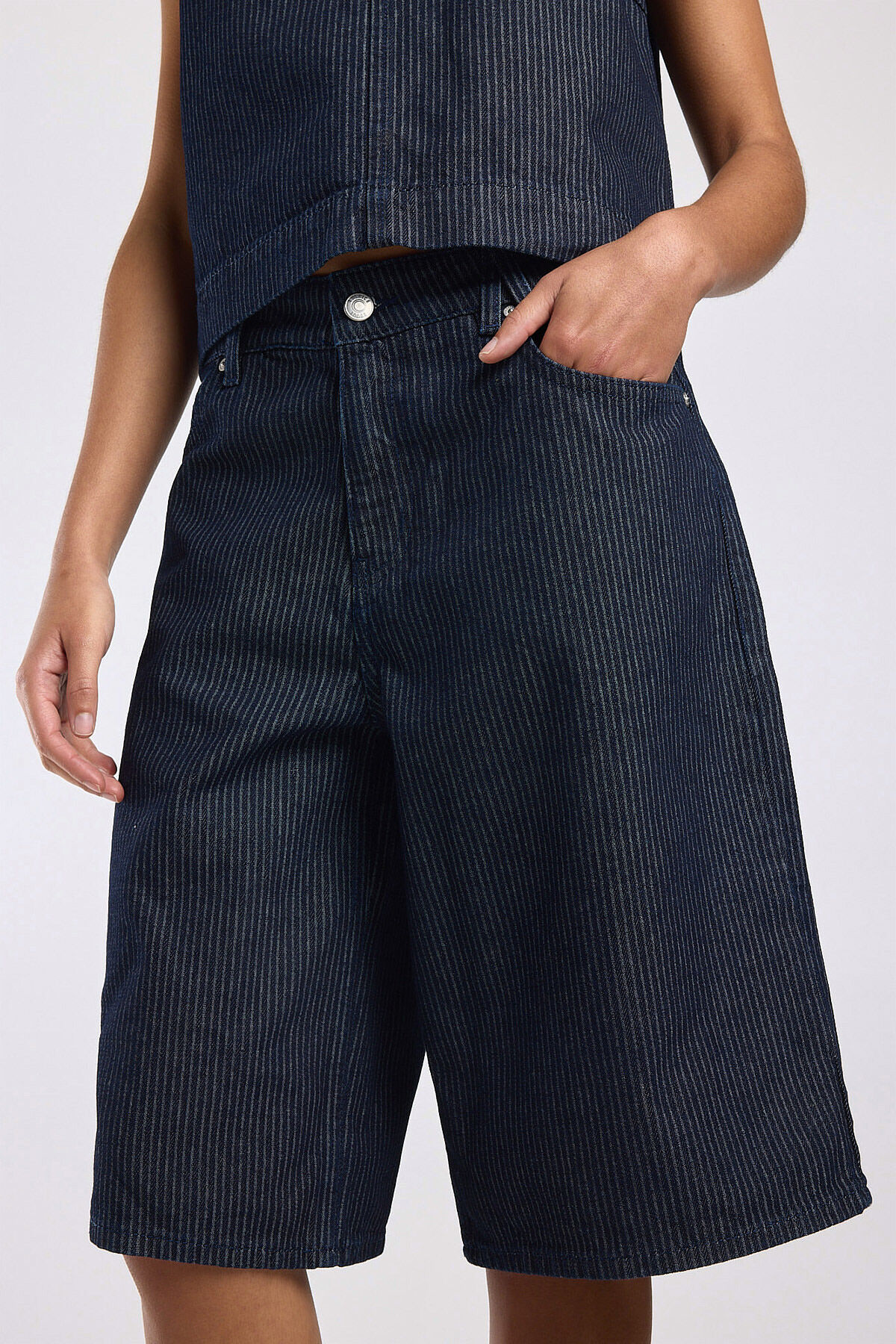 Noelle image number 3