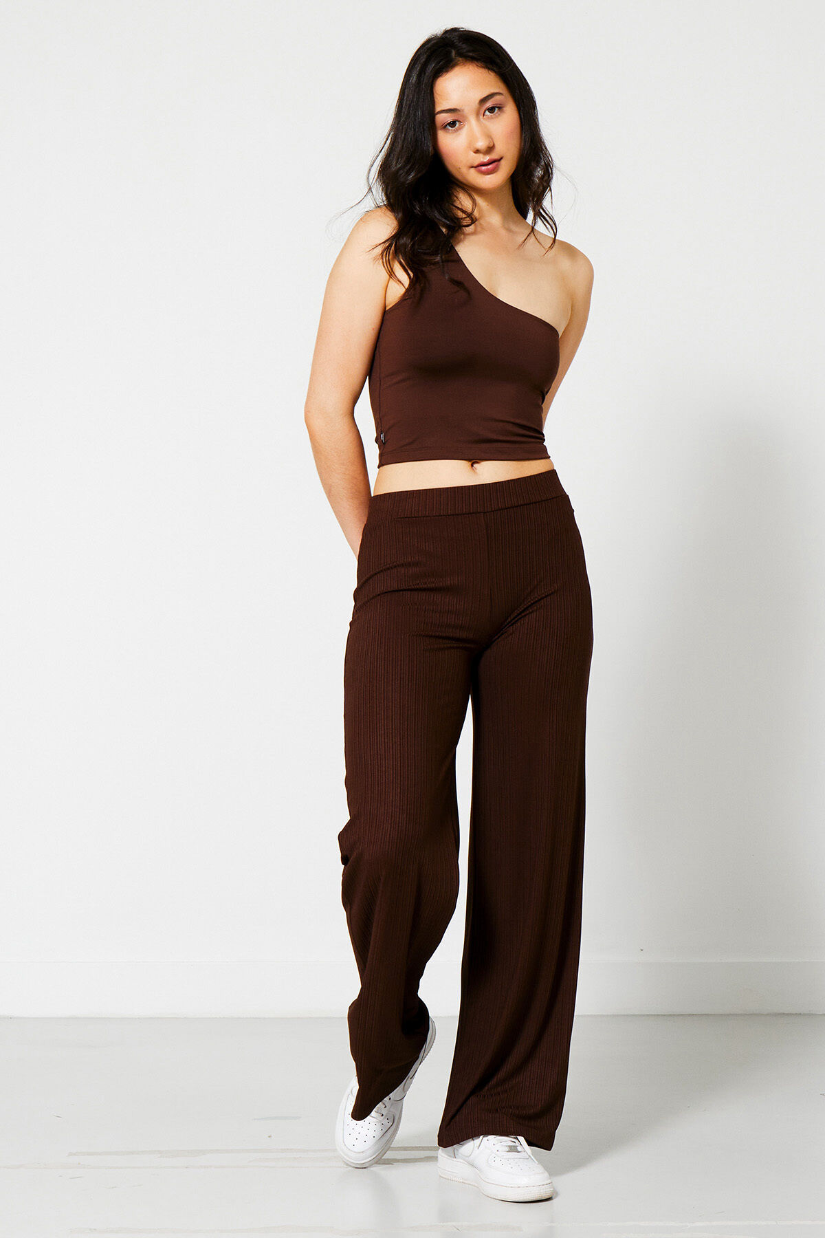 top Gwen image number 1