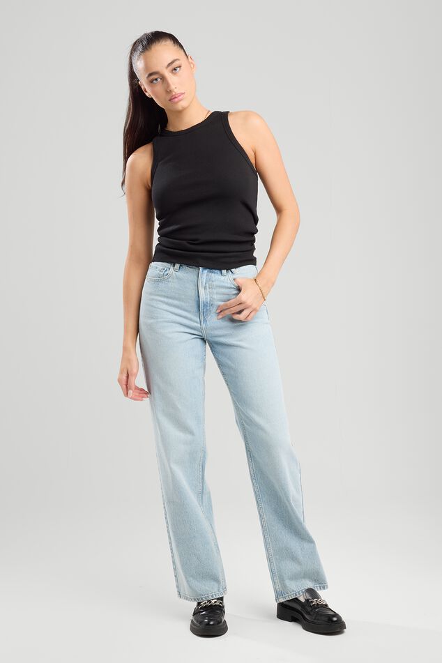 Singlet Gia image number 0