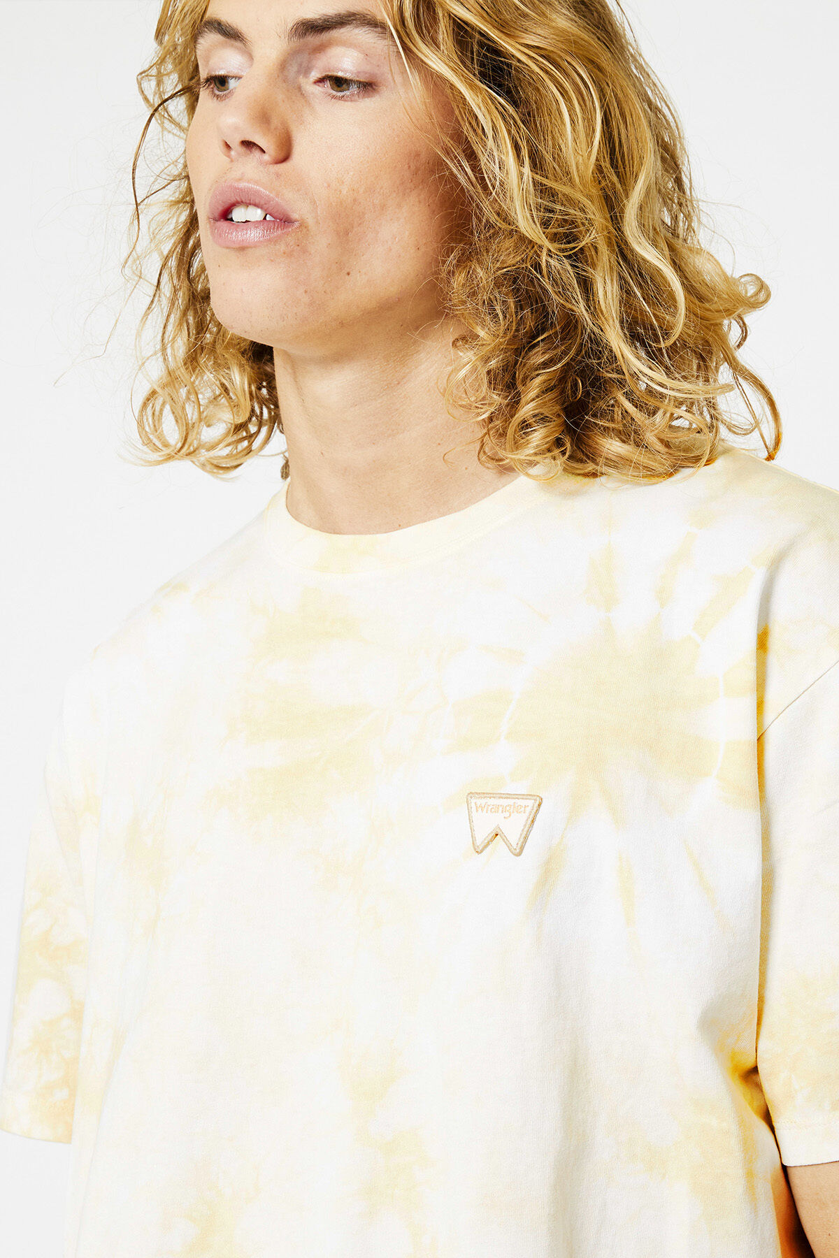 Short sleeve tie dye tee image number 3