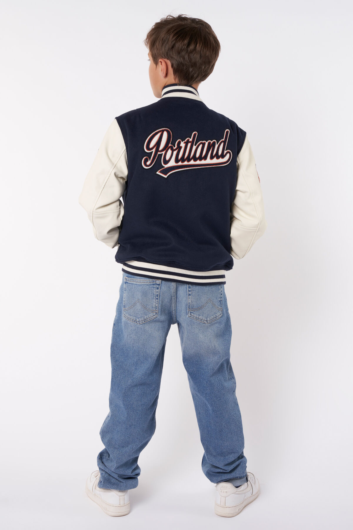 Jas Julian jr image number 2