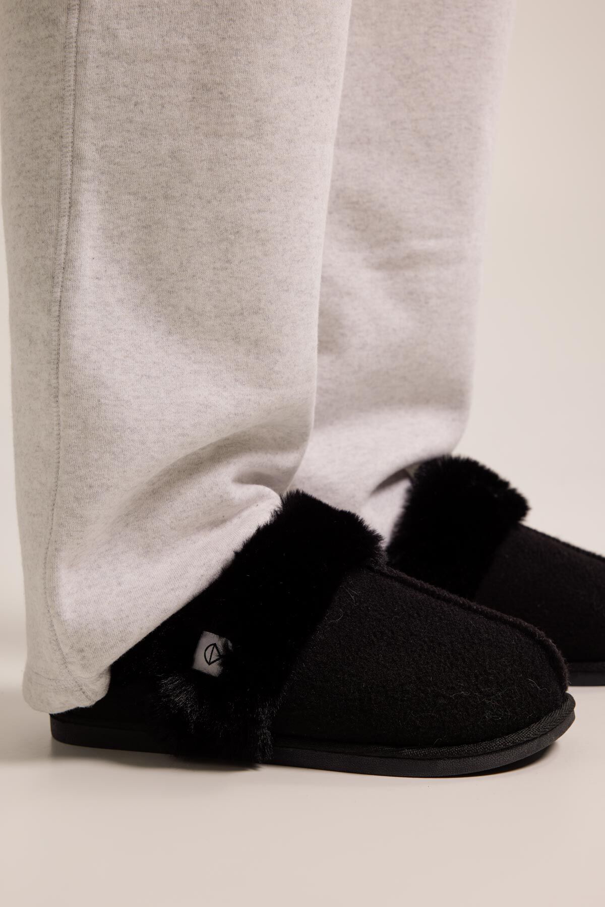 Chaussons en maille Agga fake fur image number 0