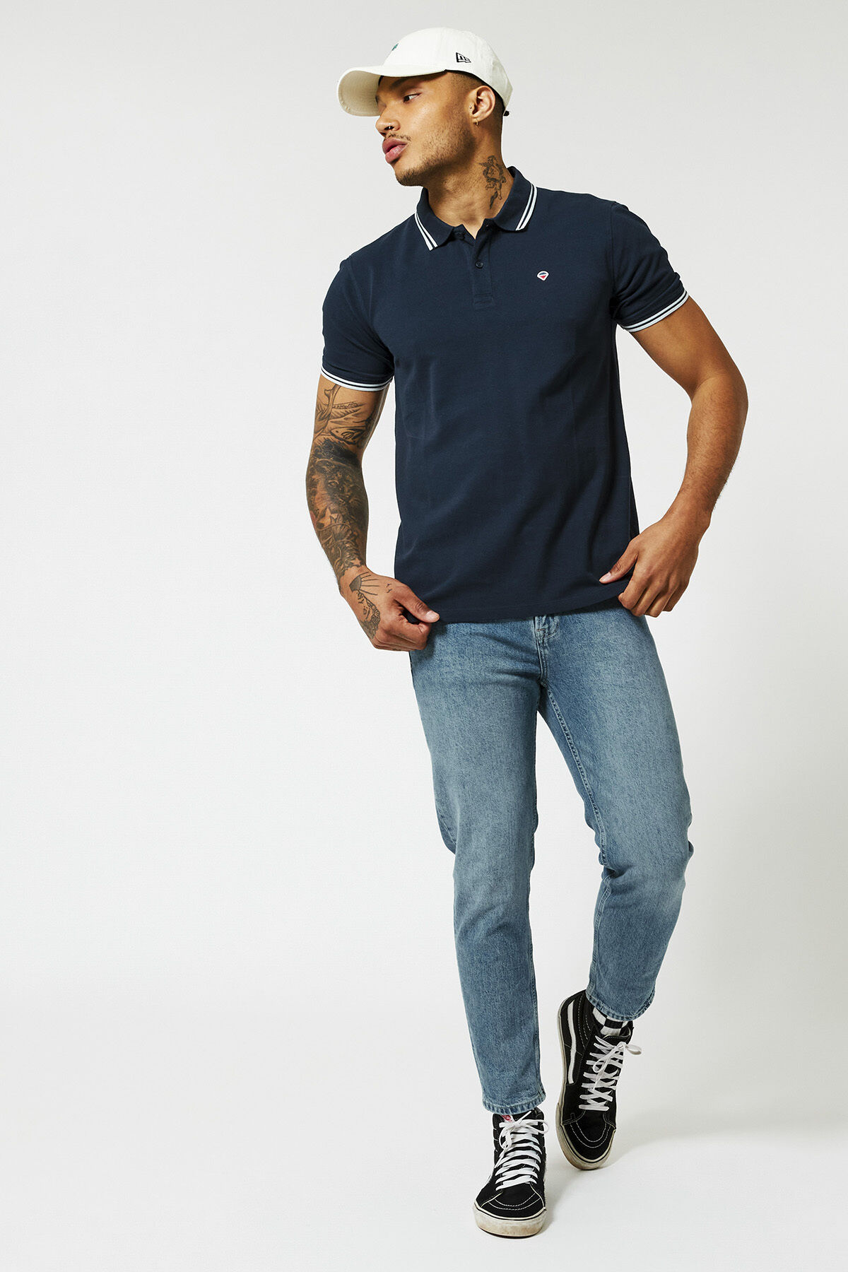 polo Elton polo image number 1