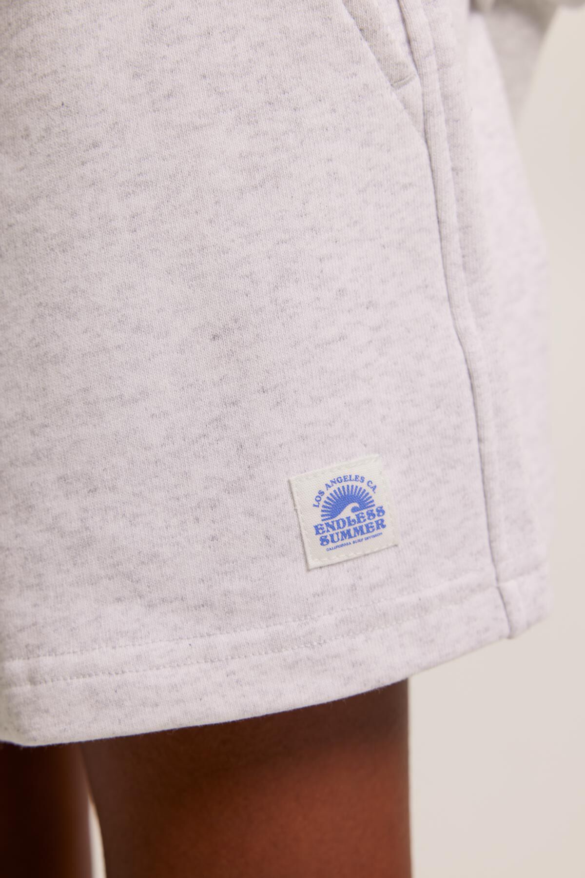 Short Noel JR image number 3