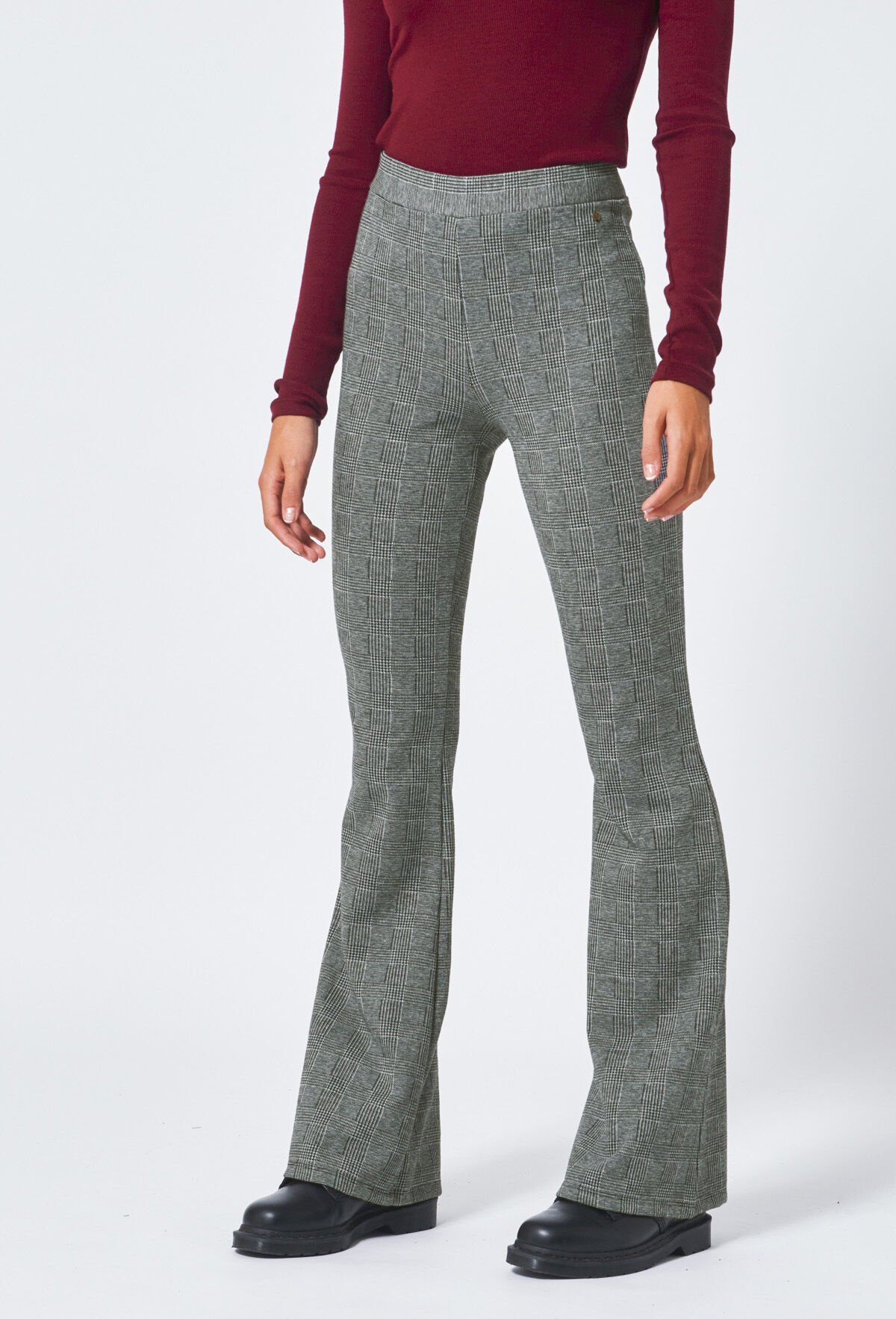 Flared pants Charly image number 1