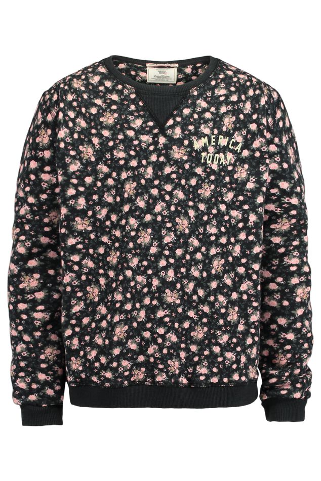 Sweater Saturday Jr. image number 0