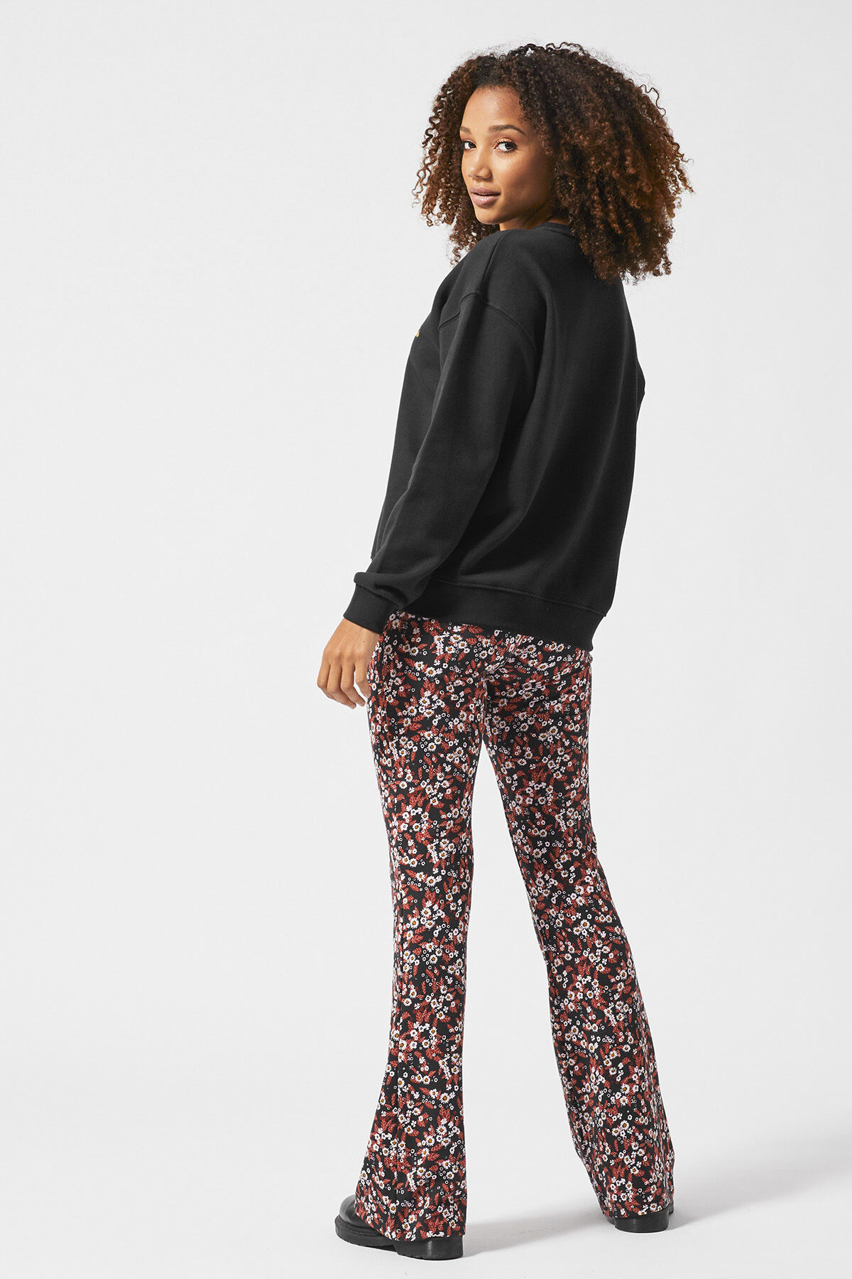 Sweater Shirley image number 2